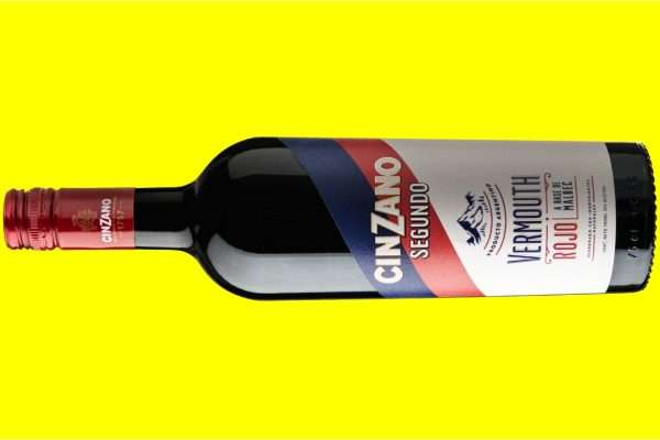 Campari Group Argentina lanza el primer vermut que la marca CINZANO desarrolla fuera de Italia, apuntando a captar a nuevos consumidores